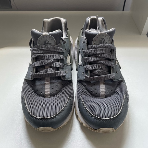 Nike Huarache Run Grey Silver (GS) - Picture 2 of 7